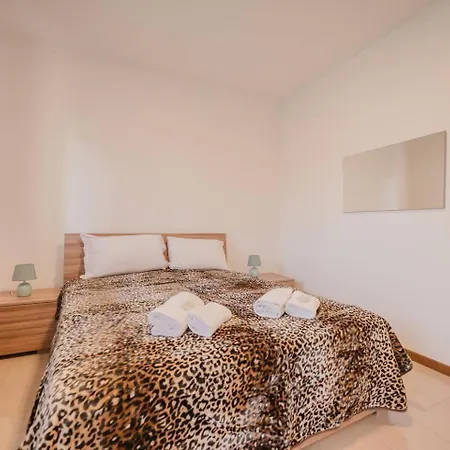 2 Ospiti, Parcheggio Gratis, 10 Minuti Da Venezia Mestre