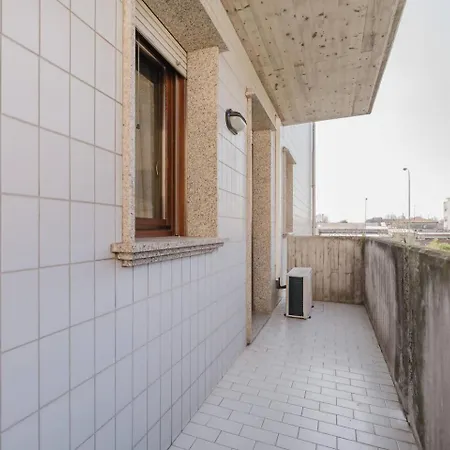 2 Ospiti, Parcheggio Gratis, 10 Minuti Da Venezia Mestre