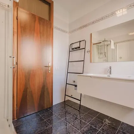 2 Ospiti, Parcheggio Gratis, 10 Minuti Da Venezia Mestre