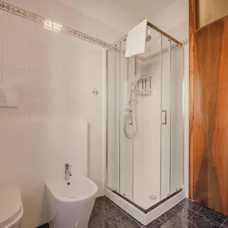 Unico 3b, 2 Ospiti, Parcheggio Gratis, 10 Minuti Da *